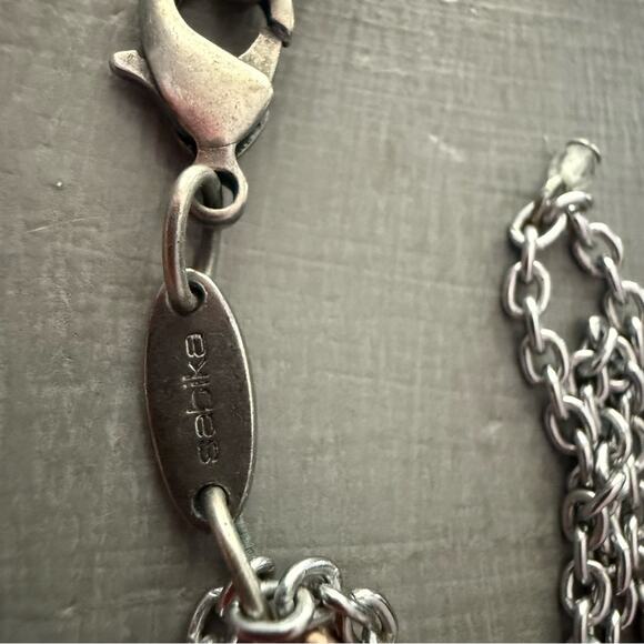 Sabika Multi Chain Chainlink Beaded Necklace - Picture 9 of 10